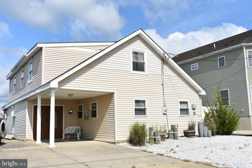 6 Lake Michigan Dr, LITTLE EGG HARBOR TWP, NJ, 08087-1607 | Card Image