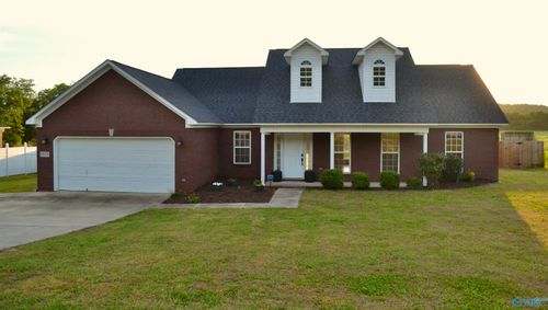 1578 Old Gurley Pike, New Hope, AL, 35760-8402 | Card Image