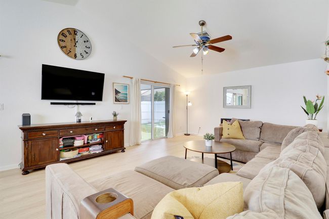 144 Pennock Landing Cir, House other with 4 bedrooms, 3 bathrooms and null parking in Jupiter FL | Image 5