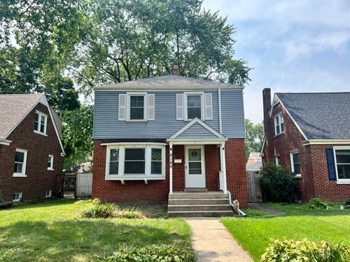 8140 Meadow Ln, Munster, IN, 46321-1523 | Card Image