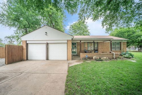 802 W 32nd St. N, Wichita, KS, 67204 | Card Image