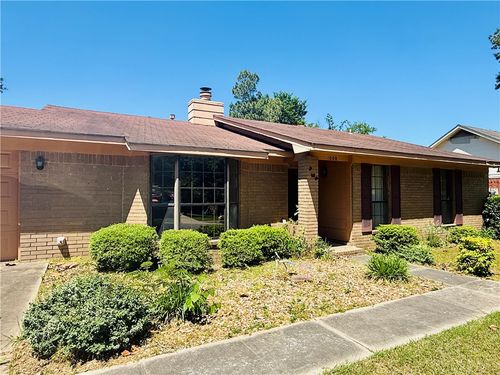 1008 S Laredo Ave, Russellville, AR, 72801-7532 | Card Image