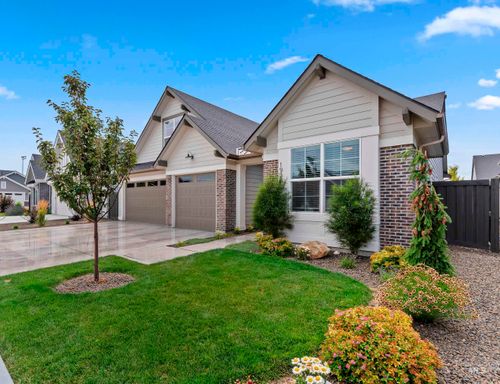 1935 E Ambition St, Meridian, ID, 83642-1130 | Card Image