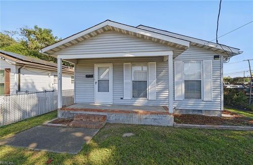 412 Reed St, Hampton, VA, 23669-3064 | Card Image