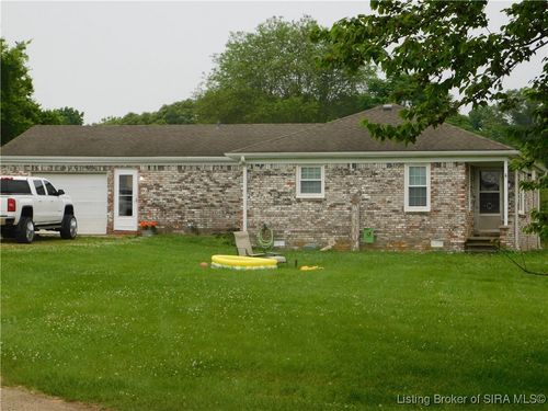 8960 Turkey Farm Rd Nw, New Salisbury, IN, 47161-8917 | Card Image