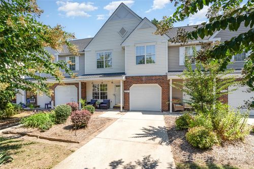 345 Pineville Forest Dr, Pineville, NC, 28134-7436 | Card Image