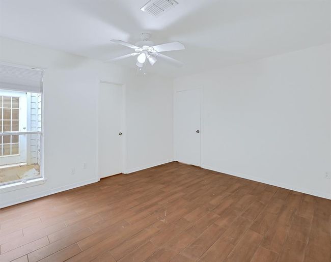 20031 Sunny Shores Dr, House other with 3 bedrooms, 2 bathrooms and 3 parking in Humble TX | Image 17