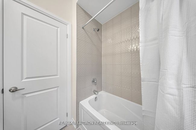 1053 Zircon Manor, House other with 4 bedrooms, 3 bathrooms and 1 parking in Pickering ON | Image 36