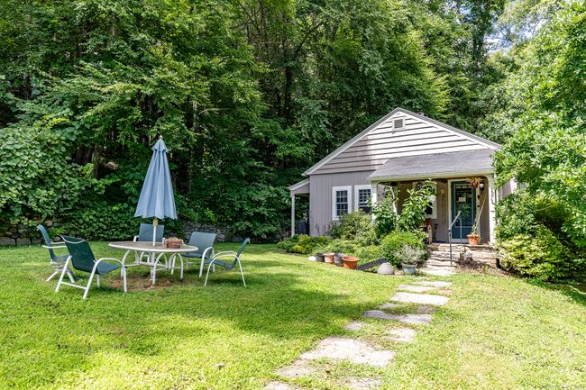 151 Flanders Rd, House other with 3 bedrooms, 3 bathrooms and null parking in Woodbury CT | Image 7