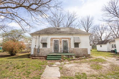 10 S Washington St, LENZBURG, IL, 62255-1922 | Card Image