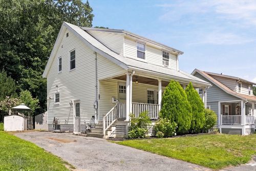 391 Lynnfield St, Lynn, MA, 01904-1410 | Card Image