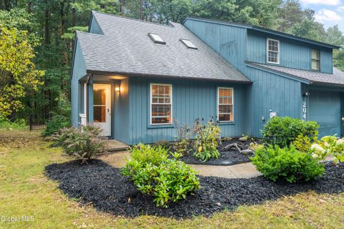 204 Arrow Wood Pl, Ballston Spa, NY, 12020-4714 | Card Image