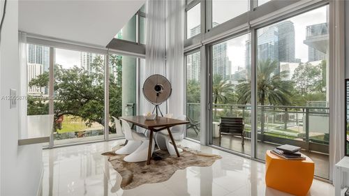 th-308-90 Sw 3rd St, Miami, FL, 33130 | Card Image