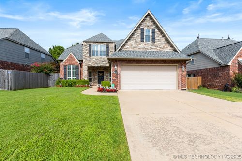 4218 Redwood Pl, Broken Arrow, OK, 74011-1350 | Card Image
