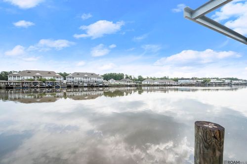 unit-q-12430 River Highlands Dr, Saint Amant, LA, 70774-5010 | Card Image