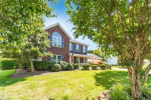 114 Stapleton Way, High Point, NC, 27265-1152 | Card Image