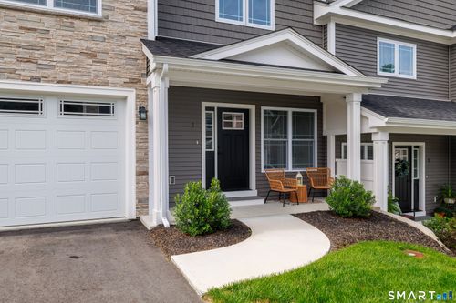14a-37 Valley View Dr, Killingly, CT, 06241-4126 | Card Image
