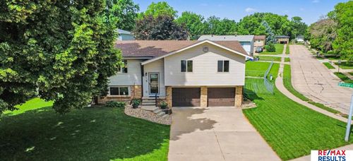 7326 Harvest Hills Drive, La Vista, NE, 68128 | Card Image