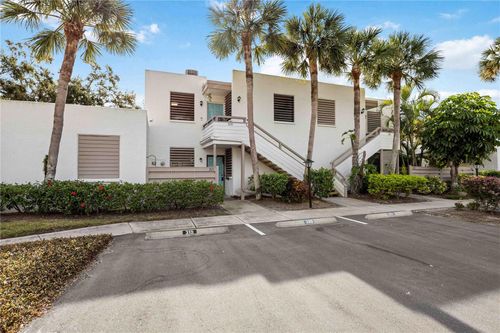 320-320 Timberlake Dr, BRADENTON, FL, 34210-4639 | Card Image