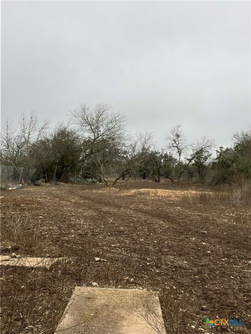 301 E South St, Camp Wood, TX, 78833 | Card Image