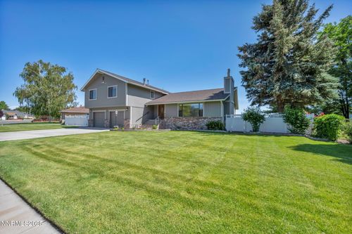 1663 Mackland Ave, Minden, NV, 89423-4457 | Card Image