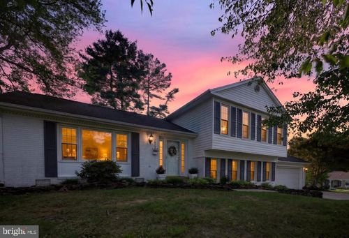 7901 Laural Valley Way, SPRINGFIELD, VA, 22153-2306 | Card Image