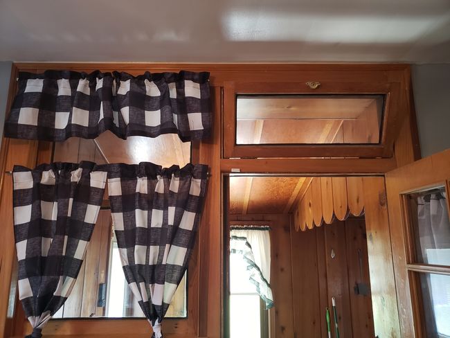 Transom Window | Image 10