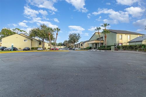 unit-e-924 Lake Destiny Rd, Altamonte Springs, FL, 32714-6920 | Card Image