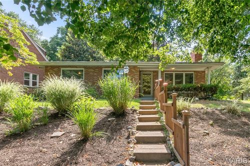 1043 Midland Blvd, University City, MO, 63130-3019 | Card Image