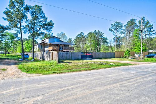 137 County Road 5023, Cleveland, TX, 77327-3545 | Card Image
