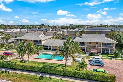 apt-206-2000 Alamanda Dr, NAPLES, FL, 34102-4753 | Card Image