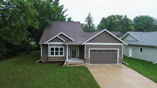 5571 Cheryl Drive, Fitchburg, WI, 53711 | Card Image