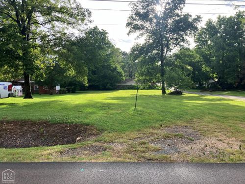 573 S Houston Ave, Piggott, AR, 72454-3220 | Card Image