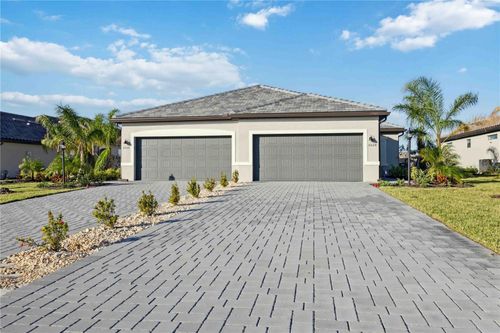 8141 Shore Lake Drive, ENGLEWOOD, FL, 34224 | Card Image