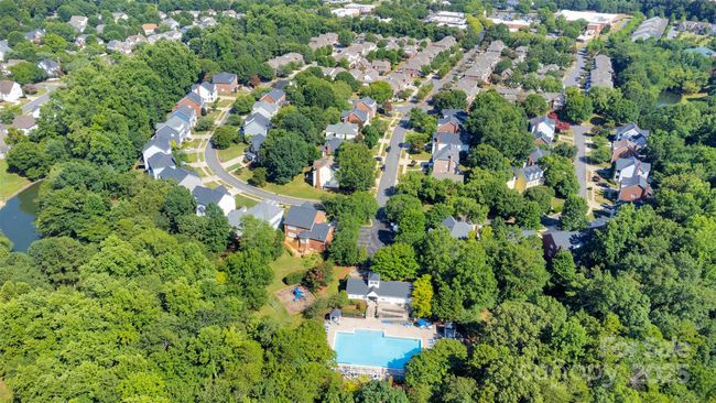 20234 Middletown Rd, Townhouse with 3 bedrooms, 3 bathrooms and null parking in Cornelius NC | Image 42