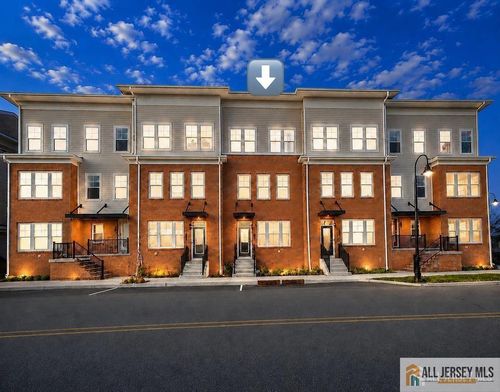 338 South Dr, North Brunswick, NJ, 08902-5038 | Card Image