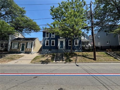 apt-3-712 Hope St, Bristol, RI, 02809-5919 | Card Image