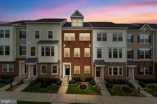 705 Sawback Sq Ne, LEESBURG, VA, 20176-4129 | Card Image