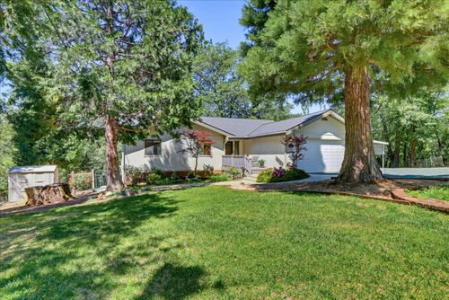 14370 Rollins Park Dr, Grass Valley, CA, 95945-9636 | Card Image