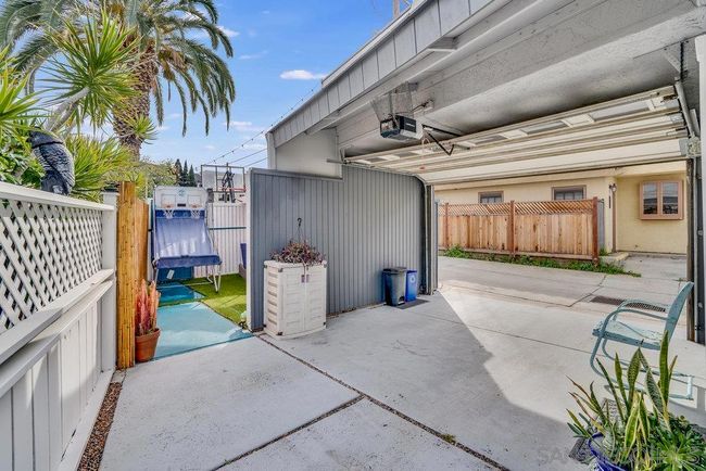 4010 Crown Point Dr, House other with 2 bedrooms, 3 bathrooms and 2 parking in San Diego CA | Image 31