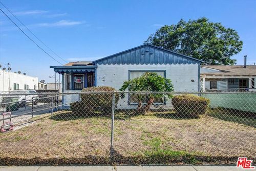4115 W 102nd St, Inglewood, CA, 90304-1627 | Card Image