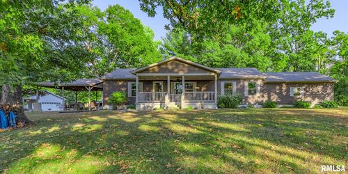 16872 Circle Dr, Carlinville, IL, 62626 | Card Image
