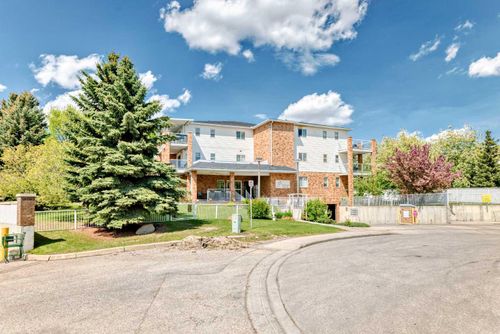 435-165 Manora Place Ne, Calgary, AB, T2A7X5 | Card Image