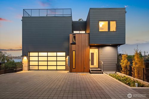 3856 Cascadia Ave S, Seattle, WA, 98118-1129 | Card Image