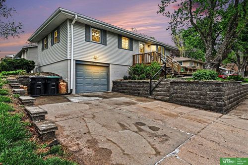 13620 Oak Street, Omaha, NE, 68144 | Card Image