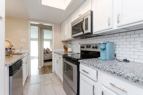 apt-2003-12802 Midway Rd, Dallas, TX, 75244-6380 | Card Image