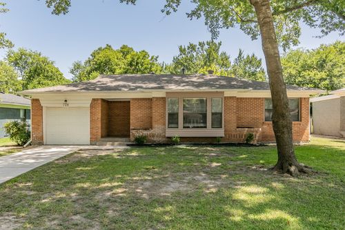 728 Judy Ln, Seagoville, TX, 75159-1748 | Card Image