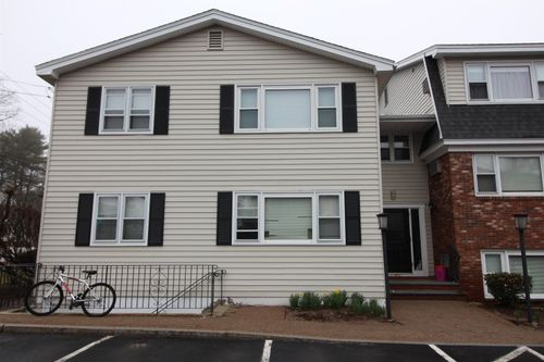 k-73 E Broadway, Derry, NH, 03038-2419 | Card Image