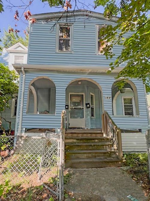 162 Northampton Ave, Springfield, MA, 01109-3333 | Card Image