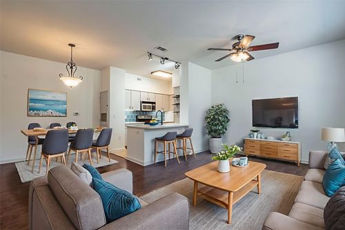 apt-702-1201 Grove Blvd, Austin, TX, 78741-3475 | Card Image